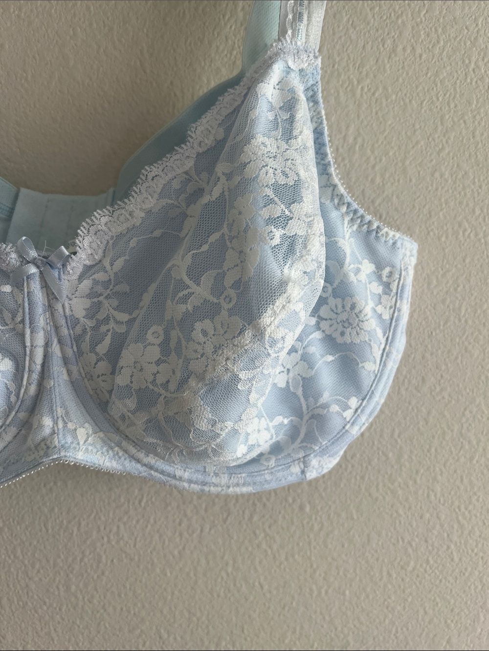 Vintage 90s Playtex 7652 Bra 44D Baby Blue White Lace Underwire Floral - Picture 2 of 7